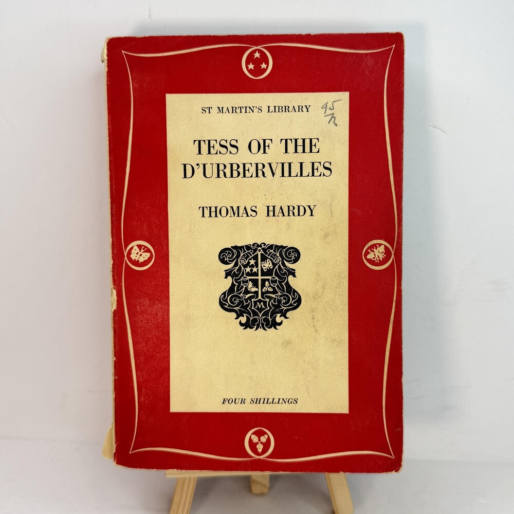 Vintage 1957 Tess Of The D'Urbervilles Thomas Hardy Macmillan Red Softcover